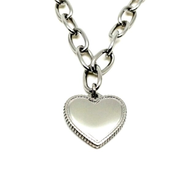 Heart Symbol Silver outlined necklace