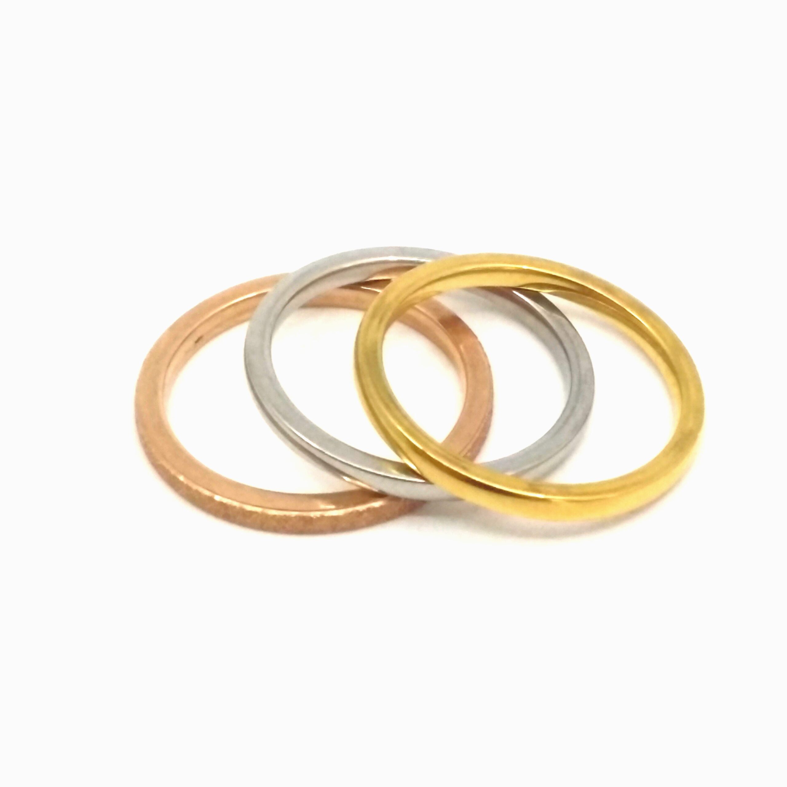 Tri-color Rings