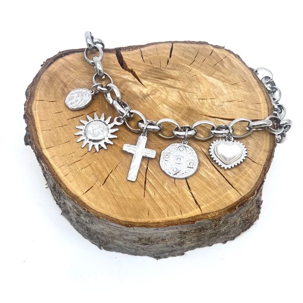 Κολιέ με charms